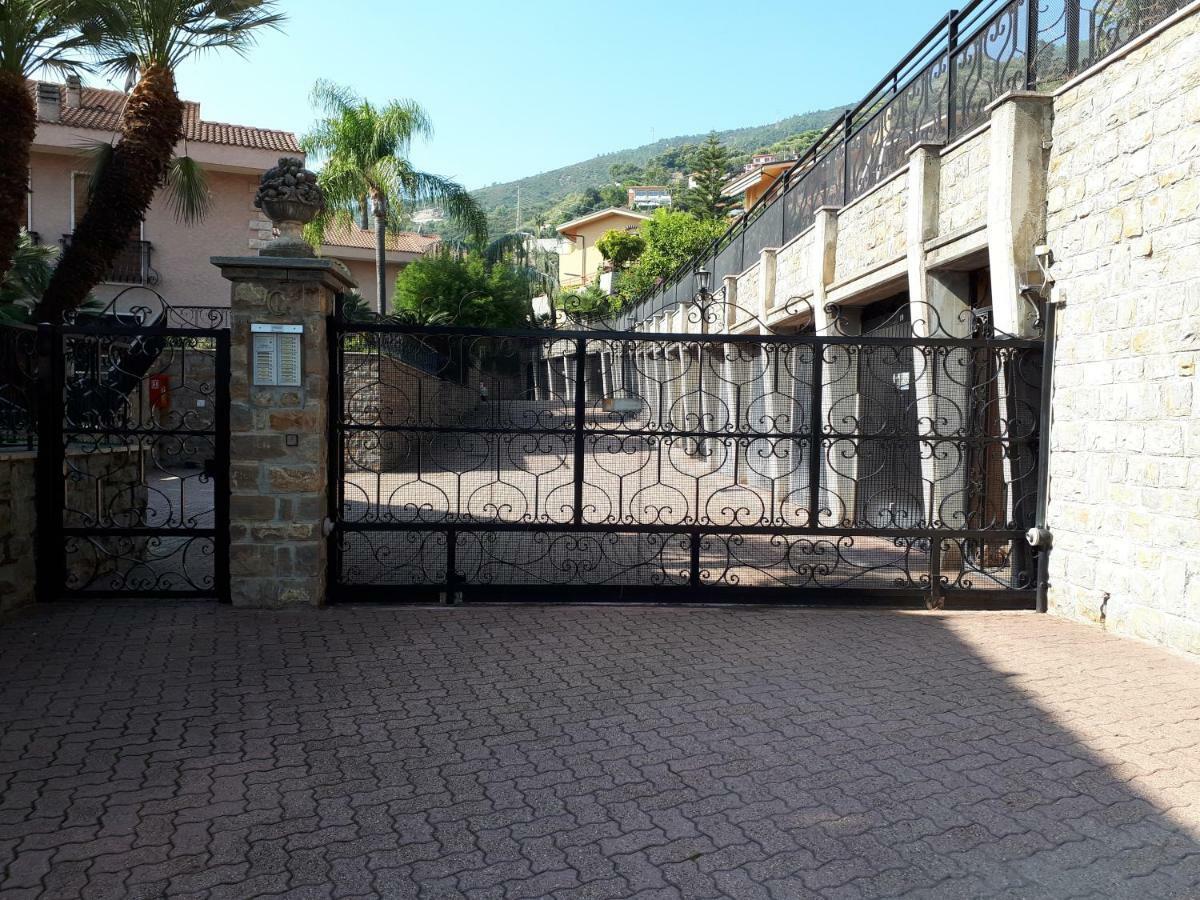 Rifugio Societa Semplice Ospedaletti Exterior foto